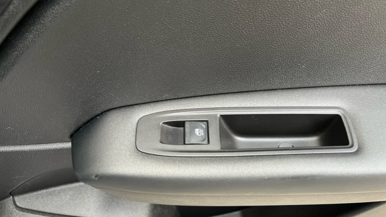 Renault Captur 1.0 TCE 90 Iconic 5dr Petrol Hatchback